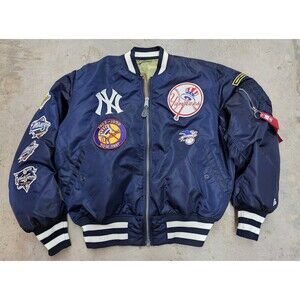 New Era x Alpha Industries New York Yankees Graphic Patch Bomber Jacket XL